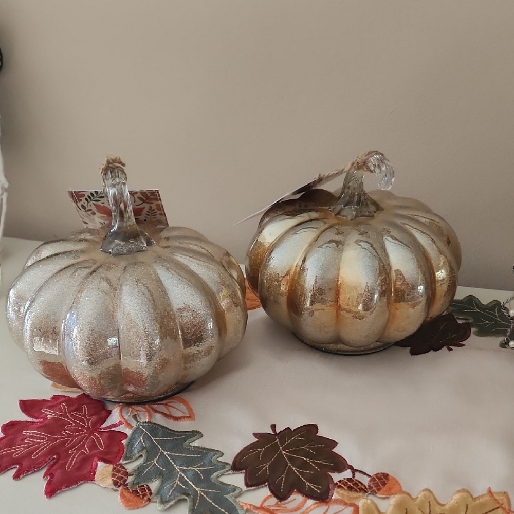 Elegant Silver and Gold Holiday Pumpkins